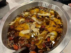 -鑫巴蜀小镇 · 水煮鱼专研店(玉桥店)
