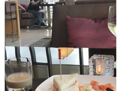 -上海漕河泾万丽酒店