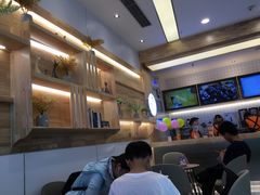 -CoCo都可(贵港万达店)