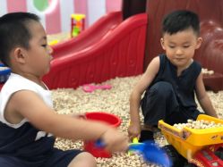 -宝贝渡口儿童游乐园(华南安盛店)