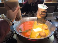 -湊湊火锅·茶憩(南京东路悦荟店)