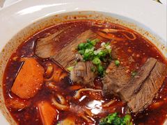 -康师傅私房牛肉面(马泉营奥莱店)