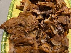 -东口码头·烧鸽子·鱼头泡饼·地方菜(金鹰悦城店)