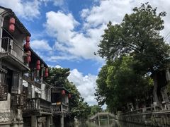 -唔呶喔哩酒家(生产街店)