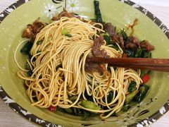 黄瓜皮炒牛肉-刘氏三和面馆