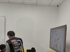 -童程童美·信息学竞赛·乐高机器人编程(长宁来福士校区)