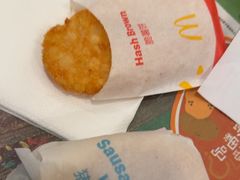 -麦当劳(上海虹桥站30B检票口楼上)
