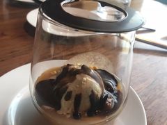 巧克力冰淇淋-非常时髦餐厅VUE Restaurant(外滩茂悦大酒店)