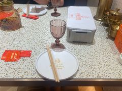 -小董哥烤串·爆汁大油边(故宫店)