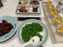云腿昆明小豌豆-柒园·三十年创意杭帮菜(龙湖滨江天街店)