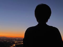 -鬼笑石后山停车场