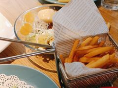 -菲滋BOX(定海凯虹店)