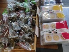-皇冠幸福里动物奶油生日蛋糕(古田二路店)