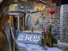 -暴风岛沉浸式体验馆(百联世纪店)
