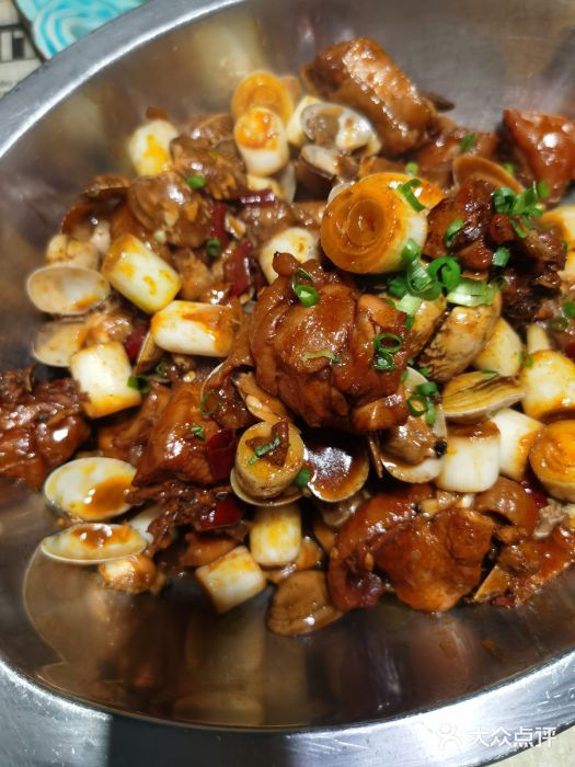 闫外婆疙瘩汤(泰安路店)外婆蛤蜊鸡图片