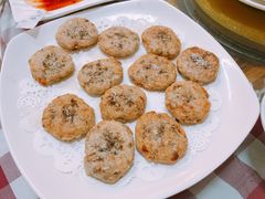 顺德煎鱼饼-龙桥私厨·姜花菊花过桥鱼·顺德菜(容桂店)