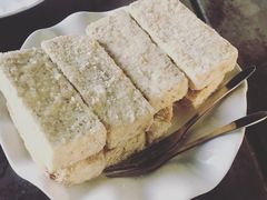 -侯臣咖啡文化村