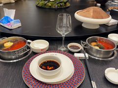 -德天肥牛海鲜火锅(城西银泰店)