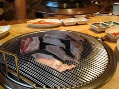 猪五花-牛信亭韩国料理·炭火烤肉(紫藤路店)