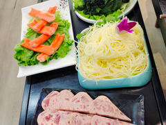 -渝里重庆火锅(航天城店)
