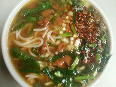 焖肉米线-余庆小吃(小吃一条街店)