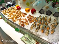 -亚洲国际大酒店·云顶阁旋转自助餐厅
