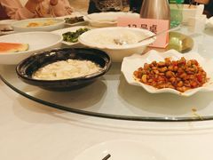 -梅花香里大酒店(郁金香路店)