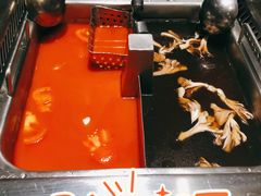 番茄锅底-海底捞火锅鲜切牛肉主题店(长寿路店)