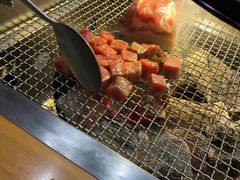 -肉甲韩国木炭烤肉(新壹街1店)