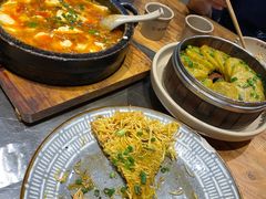 -郑件洋芋饭庄
