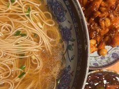 -老外婆本帮面(塔城路店)