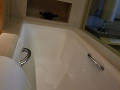 -青岛富力艾美酒店