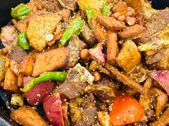 -老钟家烤羊排·敦伊阁清真餐厅胡羊焖饼