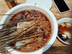 -嘉州叶婆婆钵钵鸡(建设路店)