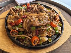 铁板孜然羊肉-那红花·东北菜铁锅炖(仙林金鹰店)