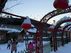 -采薇庄园四季滑雪场