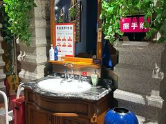 -俄士厨房(五棵松华熙LIVE店)