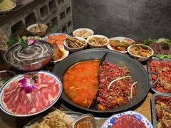 -萍姐火锅·公路夜市(武汉首店)