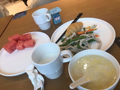 -全季酒店(上海青浦吾悦广场淀山湖大道店)