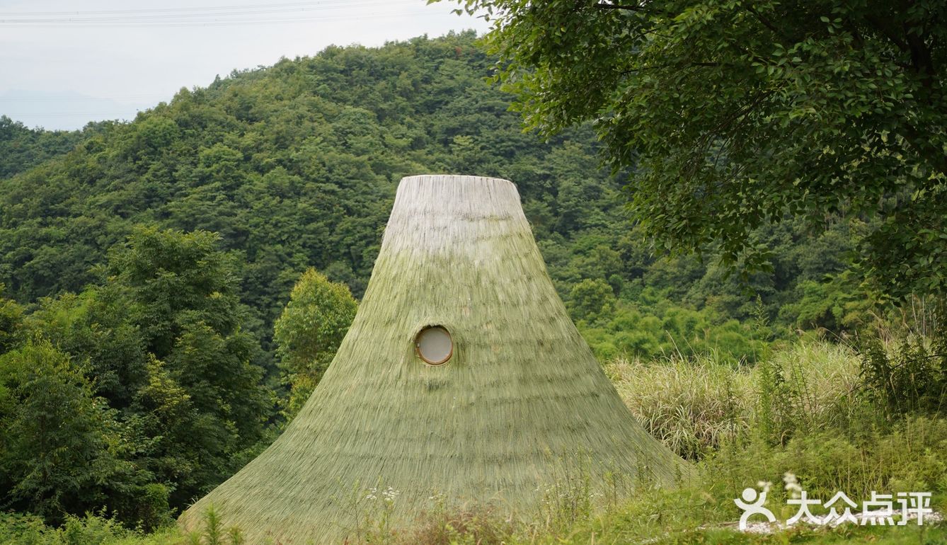 成都有个小北欧🌲这是羊圈改造的木屋餐厅