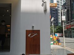 -Line 咖啡(石厦花园店)