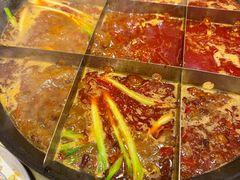 -沸炉重庆老火锅(军事博物馆店)