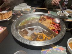 -廖掌柜·重庆鲜货火锅(上海首店)