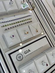点击看大图 -Cindy Jewelry·钻戒·彩色宝石