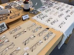 -Eziwish眼镜·蔡司授权店