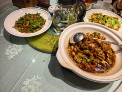 -鄱阳湖·江西小炒·瓦罐煨汤(五道口店)