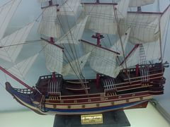 -新华书店(新街口旗舰店)