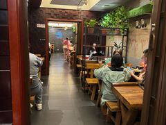 -万记麻辣烫国展总店