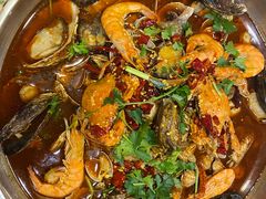 -老东镇啤酒屋海鲜加工·蒸汽海鲜·海鲜烧烤(台东店)