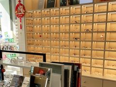 -一代眼镜·蔡司配镜(浦东大拇指广场店)
